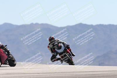 media/Oct-13-2025-Moto Forza (Mon) [[a66d839500]]/3-B Group/Session 4 (Turn 9)/